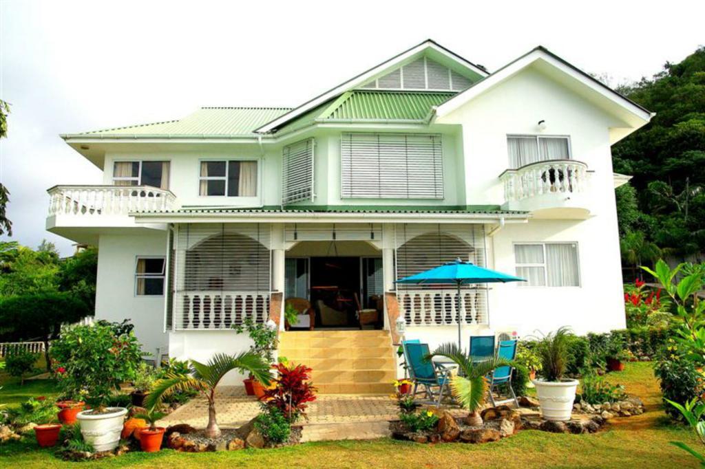 Bel Age Villa