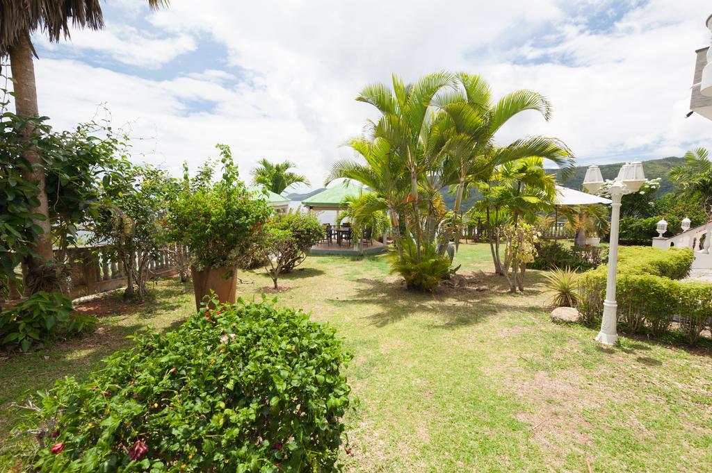 Bel Age Anse Royale
